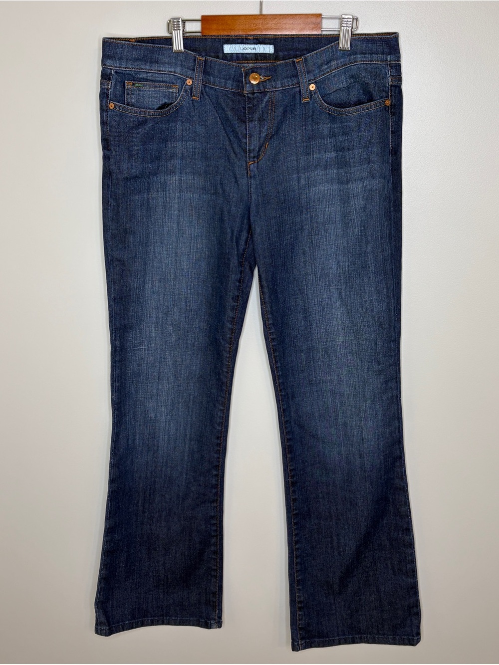 Joe’s Jeans Provacateur Hale Wash Dark Blue Women’s Midrise bootcut Jeans 32